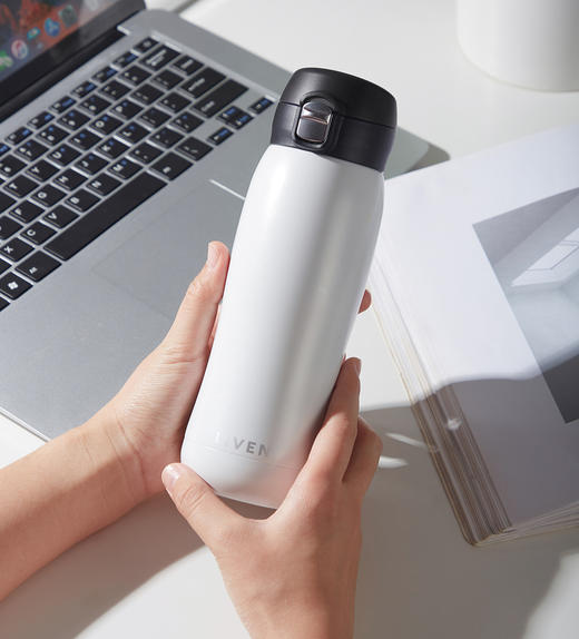 活瓷涂层跃动保温杯500ml 商品图0