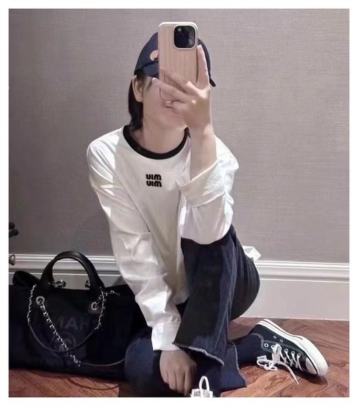 miumi~24早春系列白色字母logo 长袖T恤 商品图7