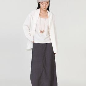5楼竹林石屋服饰