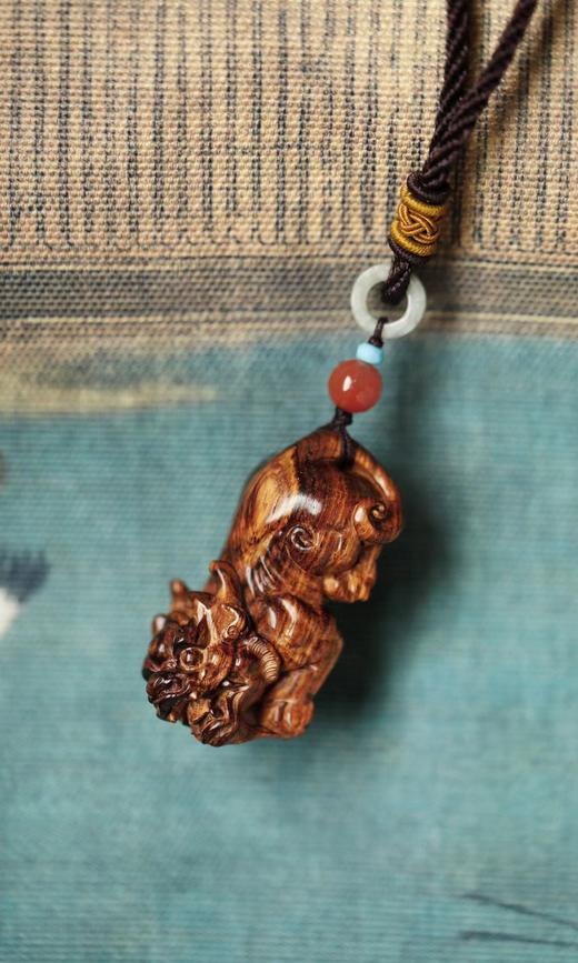 龙头貔貅°海黄手把件 商品图5