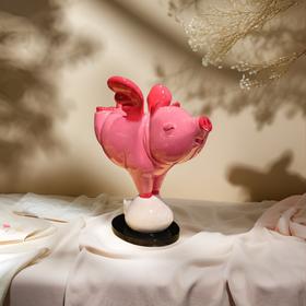 秦玮鸿《飞向幸福》20*10*23cm