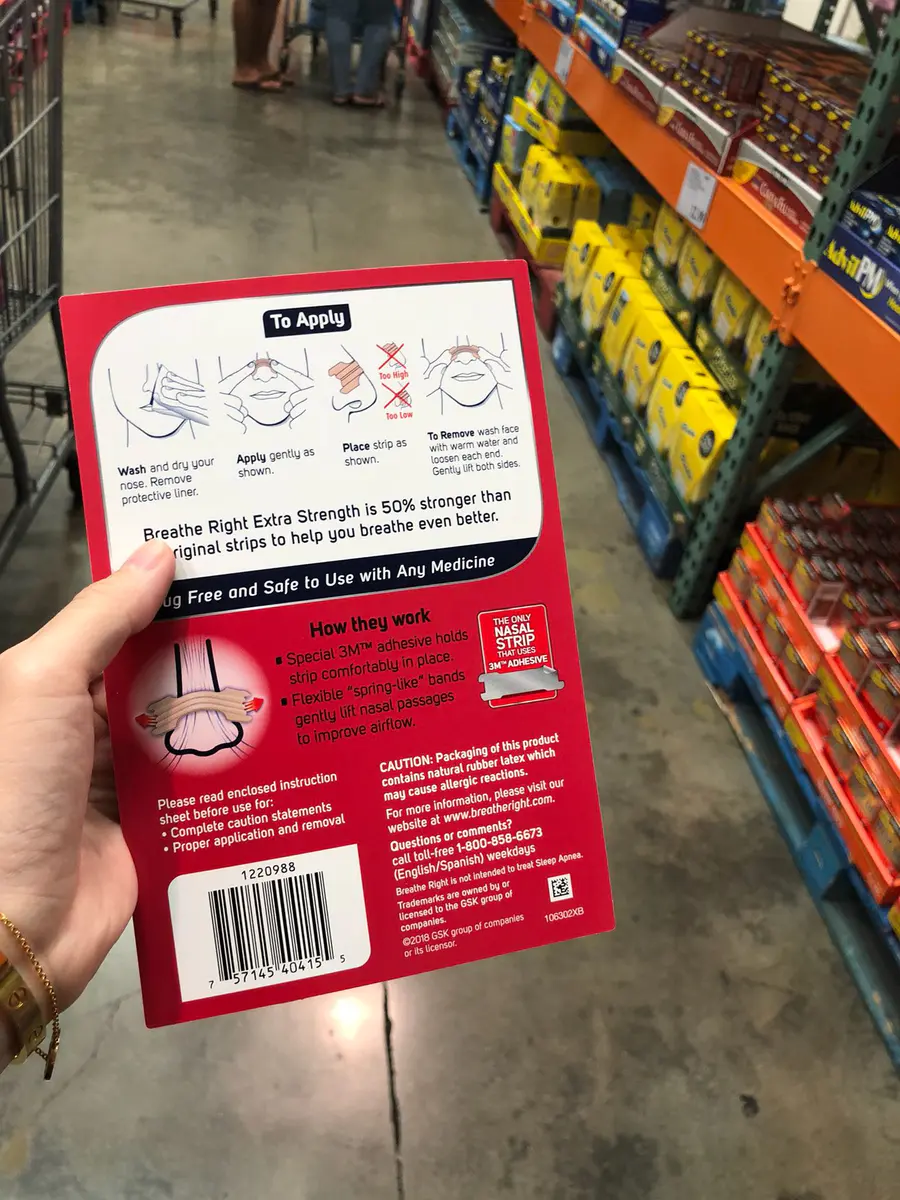 breathe right 鼻舒乐强效通鼻贴,可以带给自己一个舒服的睡眠,也可以