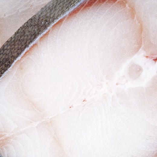 【分销】餐桌上的营养师  大黄鲜森阿拉斯加黑鳕鱼1000g【进口原切】  鱼肉雪白细腻，入口滑嫩（送裙带菜50g*2包，活动限定） 商品图4