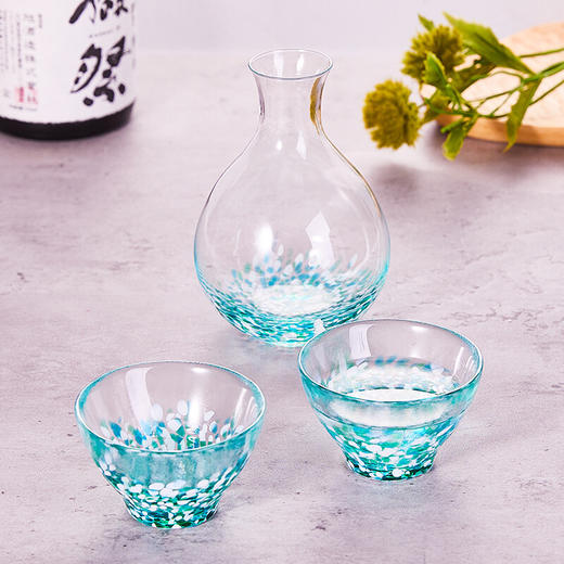 可可屋日本进口石塚硝子津轻手工匠心制作彩色玻璃酒具三件套一壶两杯 FS-71582 水芭蕉三件套 商品图5