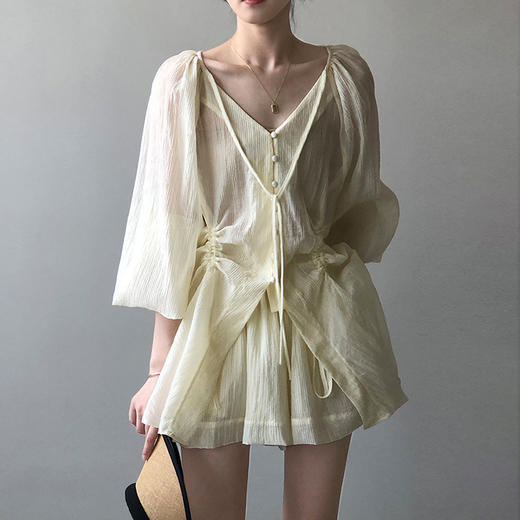 裁缝学苑AQ249防晒套装纸样女装泡泡袖系带V领衬衫高腰阔腿短裤样板 商品图2