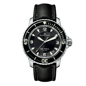 宝珀 Blancpain 五十噚系列 5015-1130-52A 腕表