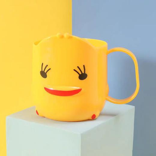 全英宝贝儿童漱口杯（小黄鸭款） 商品图1