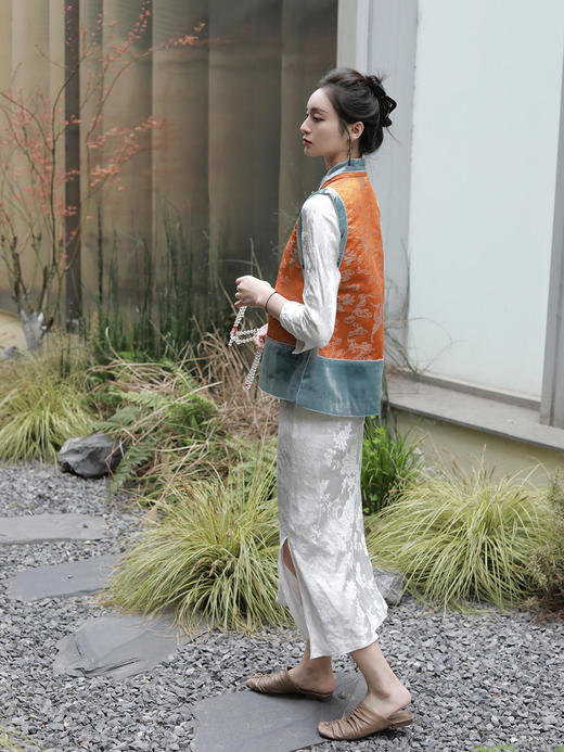 微瑕秒杀| 盛唐牡丹 |闲云野鹤宋锦配丝绒马甲[特价品](特殊商品不退不换) 商品图5