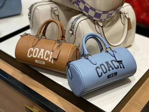 Coach学院风笔筒包，¥1199美国直邮✈️ 商品图0