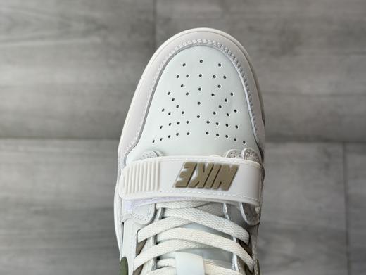 龙年限定~Air Jordan Legacy AJ312 中帮复古篮球鞋 很显高级 非常适合百搭通勤 商品图3