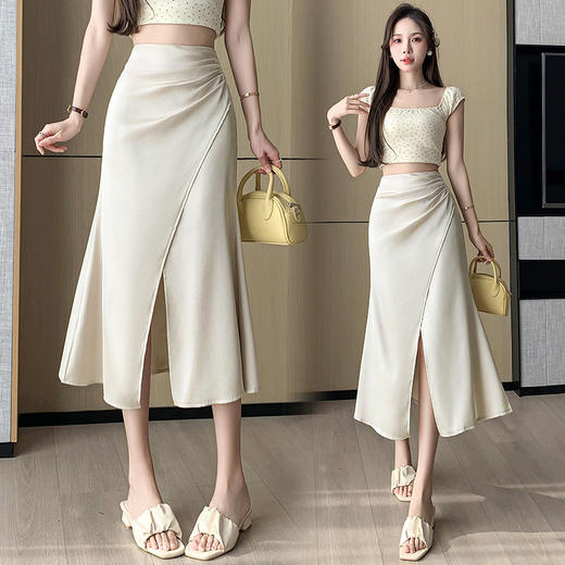 HT-2102高级感缎面米白色半身裙女装春夏季设计感褶皱开叉复古鱼尾包臀裙 商品图2