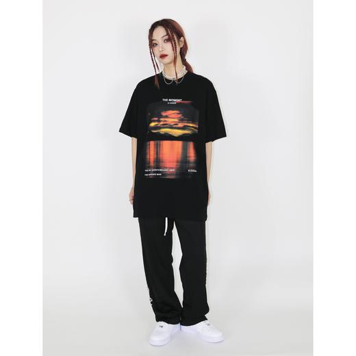 【Achock官方店】原创国潮自制火烧云风景印花短袖个性潮半袖t恤 商品图3