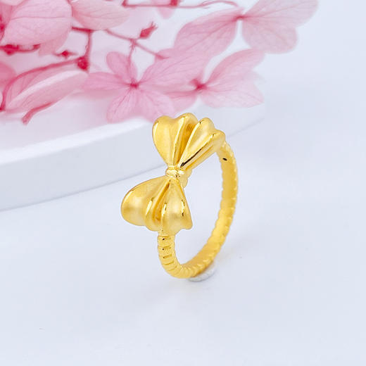 【限时克减150元】足金 #在逃公主 3D硬金固口戒指在逃公主蝴蝶结女戒(V3DJZ00005)（预售产品下单后不退款不退货不换货不补差（预售产品下单后不退款不退货不换货不补差 商品图1