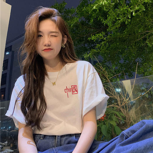 【捡漏！59.9两件任选】宽松白色T恤女装纯棉短袖夏季甜美港风chic复古印花半袖正肩上衣-QQ 商品图2