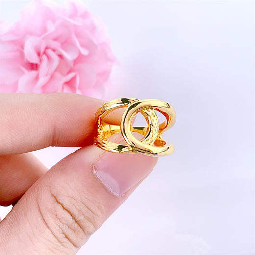 【限时克减150元】足金 无氰5D硬金夸张固口女戒(RWW00453)（预售产品下单后不退款不退货不换货不补差价）（预售产品下单后不退款不退货不换货不补差价） 商品图4