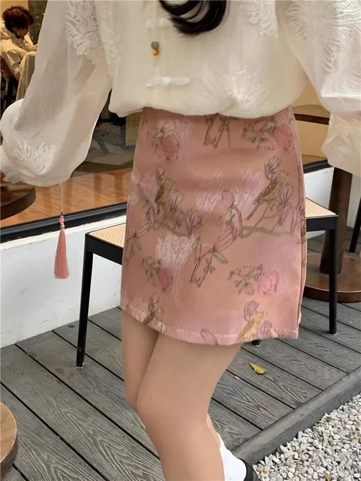 甲辰年新中式国风套装 刺绣防晒衬衫 重工满绣设计 泡泡袖衬衫包臀裙套装 宽松气质甜美七分袖 商品图1