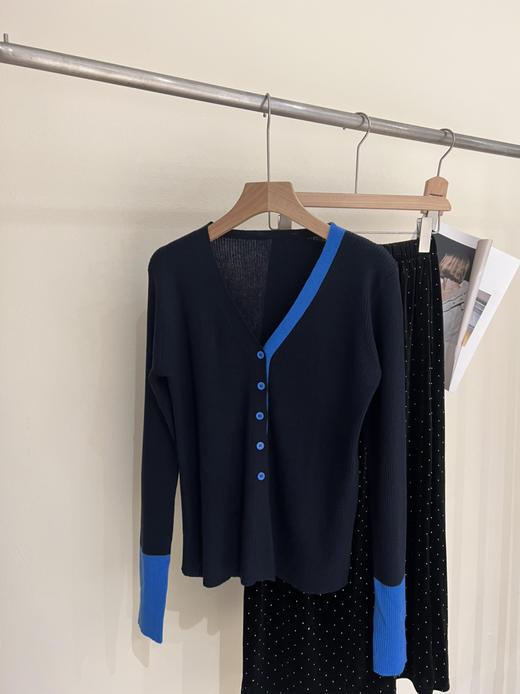 撞色拼接开衫HS 商品图4