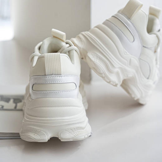 女士春款韩版厚底增高老爹鞋 商品图5