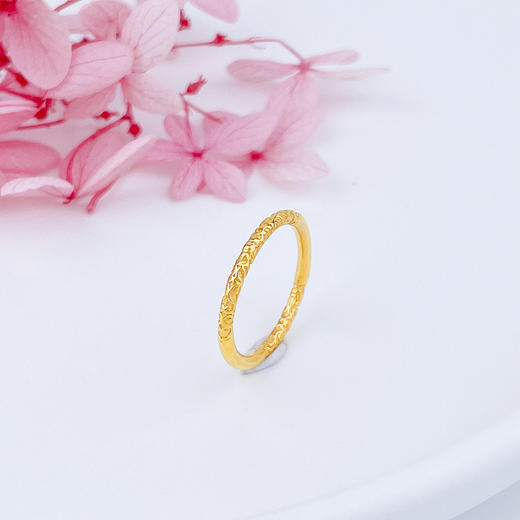 【限时克减150元】足金999 5G黄金空心固口戒指双边卷草纹圈戒(AG5GJZ00195)（预售产品下单后不退款不退货不换货不补差（预售产品下单后不退款不退货不换货不补差 商品图1