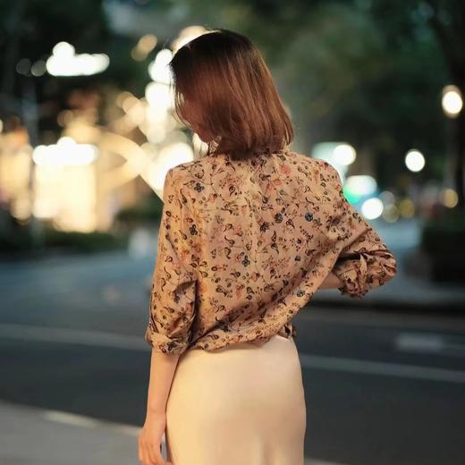 【à perles】复古花卉印花纯真丝衬衣和伞裙 飘逸大裙摆【7个工作日】 商品图3