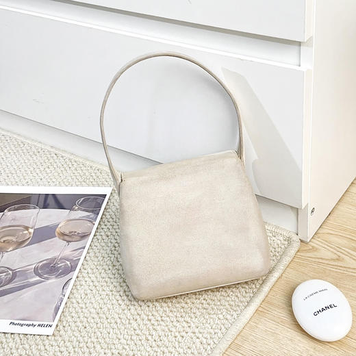 Chanel vintage 白色 帆布 山茶花 手提包 商品图4