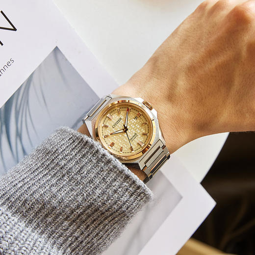 西铁城日本正品全新Series8系列休闲日历机械表NB6059-57P 商品图5