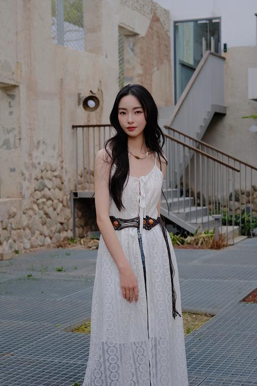 【门店同款】ENJOY春季松驰美学-蕾丝镂空吊带裙 157048715 商品图4