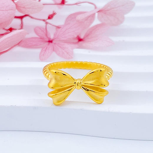 【限时克减150元】足金 #在逃公主 3D硬金固口戒指在逃公主蝴蝶结女戒(V3DJZ00005)（预售产品下单后不退款不退货不换货不补差（预售产品下单后不退款不退货不换货不补差 商品图0