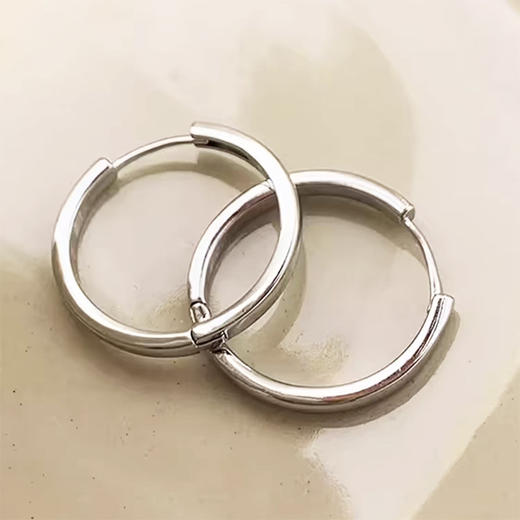 AC0018气质冷淡风简约银色耳环女素圈小众养耳洞耳圈个性时尚高级感耳饰 商品图3