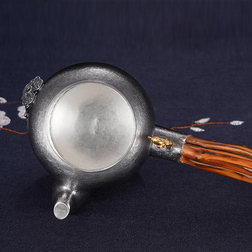 子佩集S999银+崖柏【仙鹿如意】小茶壶摆件【TG0012】2403 商品图8