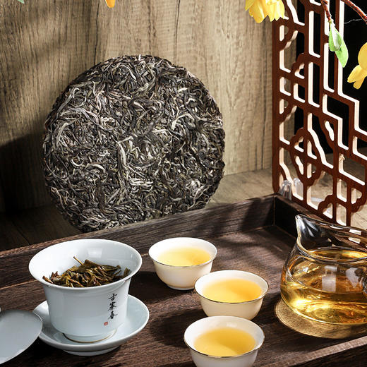 已售罄【梅子箐】2023年春茶‘ 喝了梅子箐忘了冰岛甜 ’ 云南临沧普洱茶生茶 357克/饼 一提5饼共1785克 商品图7