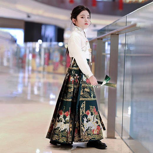 汉服女童2024新款春秋季女孩唐制古风妆花织锦高级超仙马面裙 商品图3