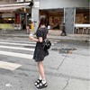 <曾小咸推荐>【初恋桔梗】黑色碎花连衣裙 商品缩略图0