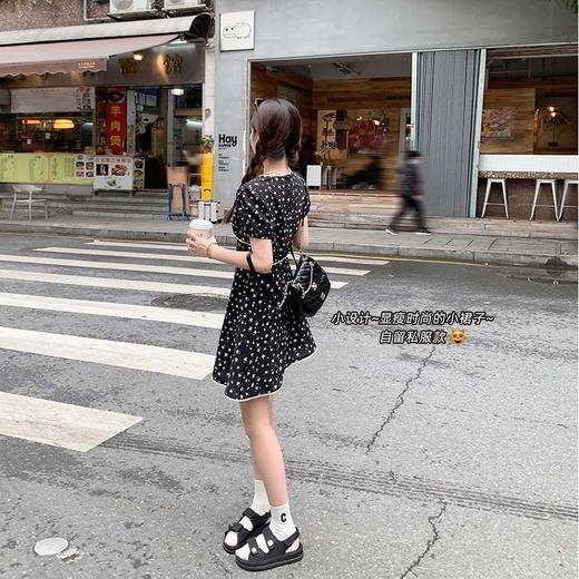 <曾小咸推荐>【初恋桔梗】黑色碎花连衣裙 商品图0