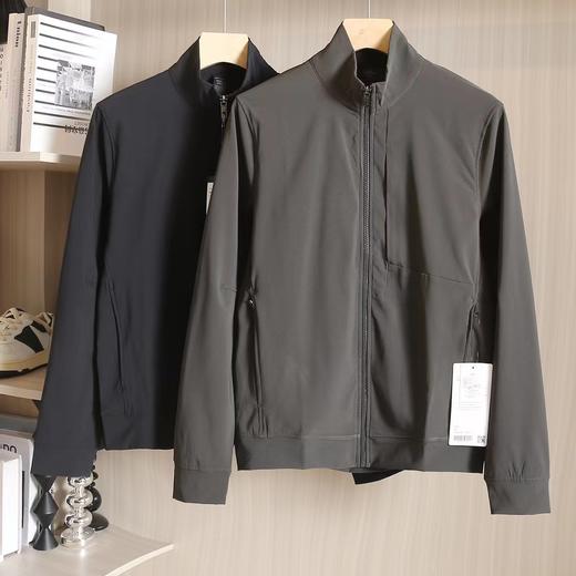 春季轻量薄款软壳外套 通勤商务休闲男士外套，进口高品质防风面料，面料自带弹力，方便日常通勤 商品图0