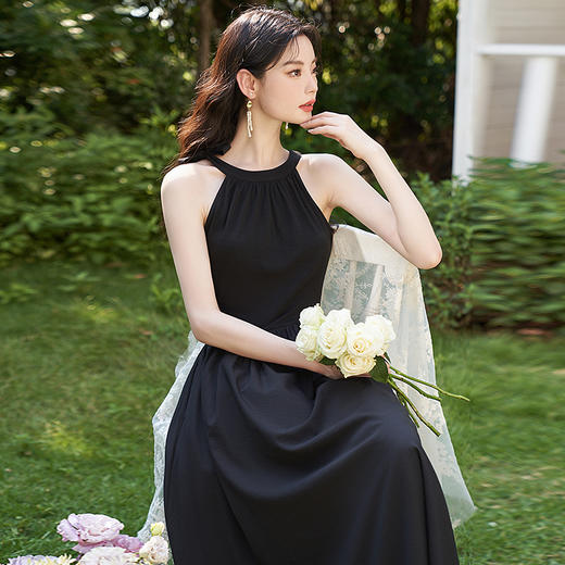 西遇韩式连衣裙新款纯色无袖休闲风简约通勤穿搭女V1531721 商品图2