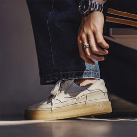 马登白色厚底板鞋男2025春夏季新款透气百搭休闲小众增高小白鞋