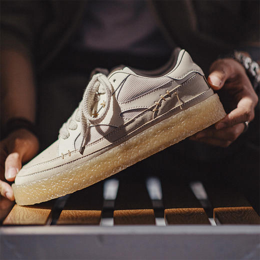 马登白色厚底板鞋男2025春夏季新款透气百搭休闲小众增高小白鞋 商品图4