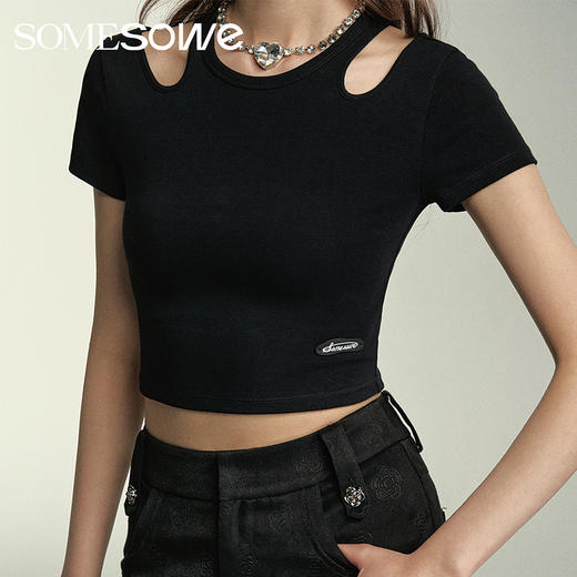 预售 | SOMESOWE 正肩挖空修身短袖T-S2407041[福利品] 商品图2