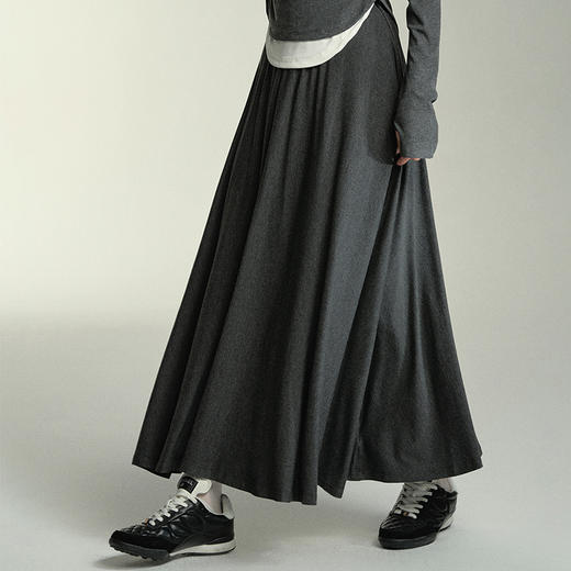 预售 | SOMESOWE 宽幅A字长裙-S2407051[福利品] 商品图1