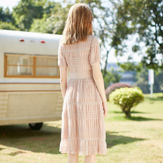 欧芮儿2020春装新款女装收腰显瘦连衣裙女中长款V领藕粉色女裙 商品图2