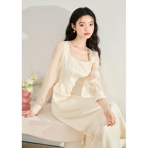 西遇假两件连衣裙女初新品珍珠V领显瘦A字裙子V0430176 商品图4