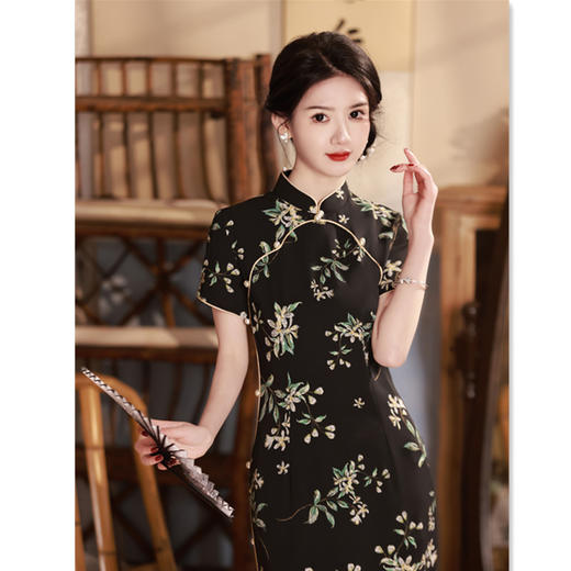 复古国风，斜纹缎短袖旗袍GX21875 商品图3