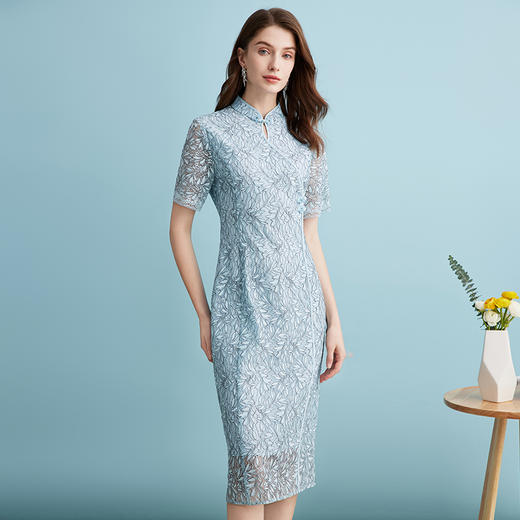 EITIE爱特爱新中式蓝色立领修身显瘦蕾丝旗袍连衣裙夏季新款B2407332 商品图3