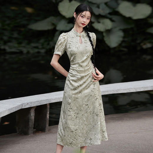 新中式国风立领提花短袖连衣裙女新款旗袍领镂空长裙V0540278 商品图0