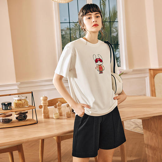 OLrain欧芮儿法式白色短袖T恤女夏季2024新款宽松重工珠片绣上衣 商品图3