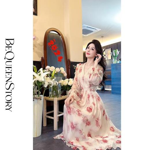 【孤品样衣，不退不换】【法奢玫瑰】法式轻奢气质碎花V领修身短款衬衫&连衣裙 商品图2