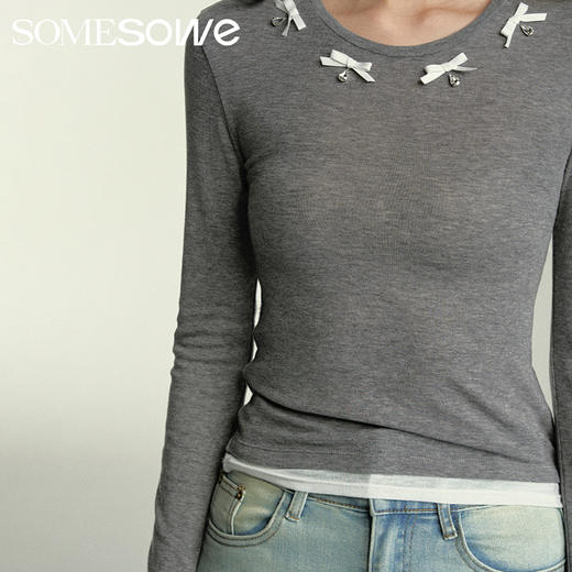预售 | SOMESOWE 格雷系蝴蝶结钉钻长袖T-S2407042[福利品] 商品图2