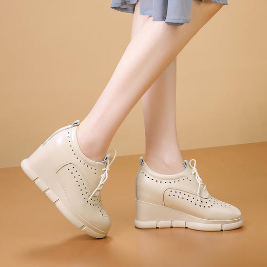 【预售5天】头层牛皮厚底坡跟深口单鞋，复古绑带高跟小皮鞋SMQ&2304 商品图1