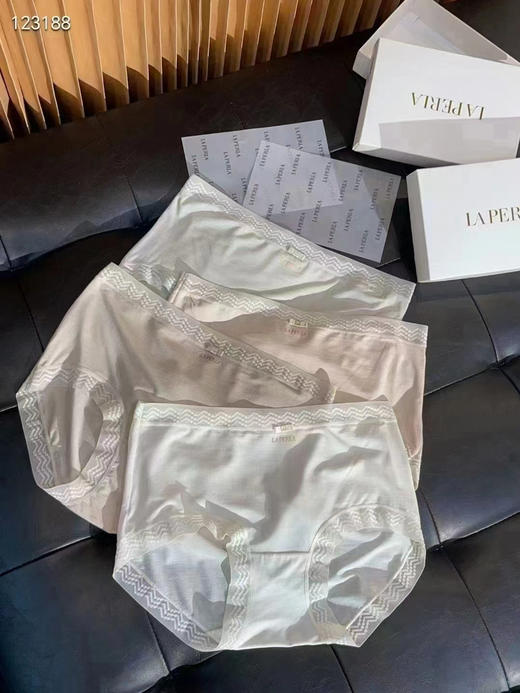爆款🆕LAPERLA超薄蕾丝裸感面膜裤 商品图1